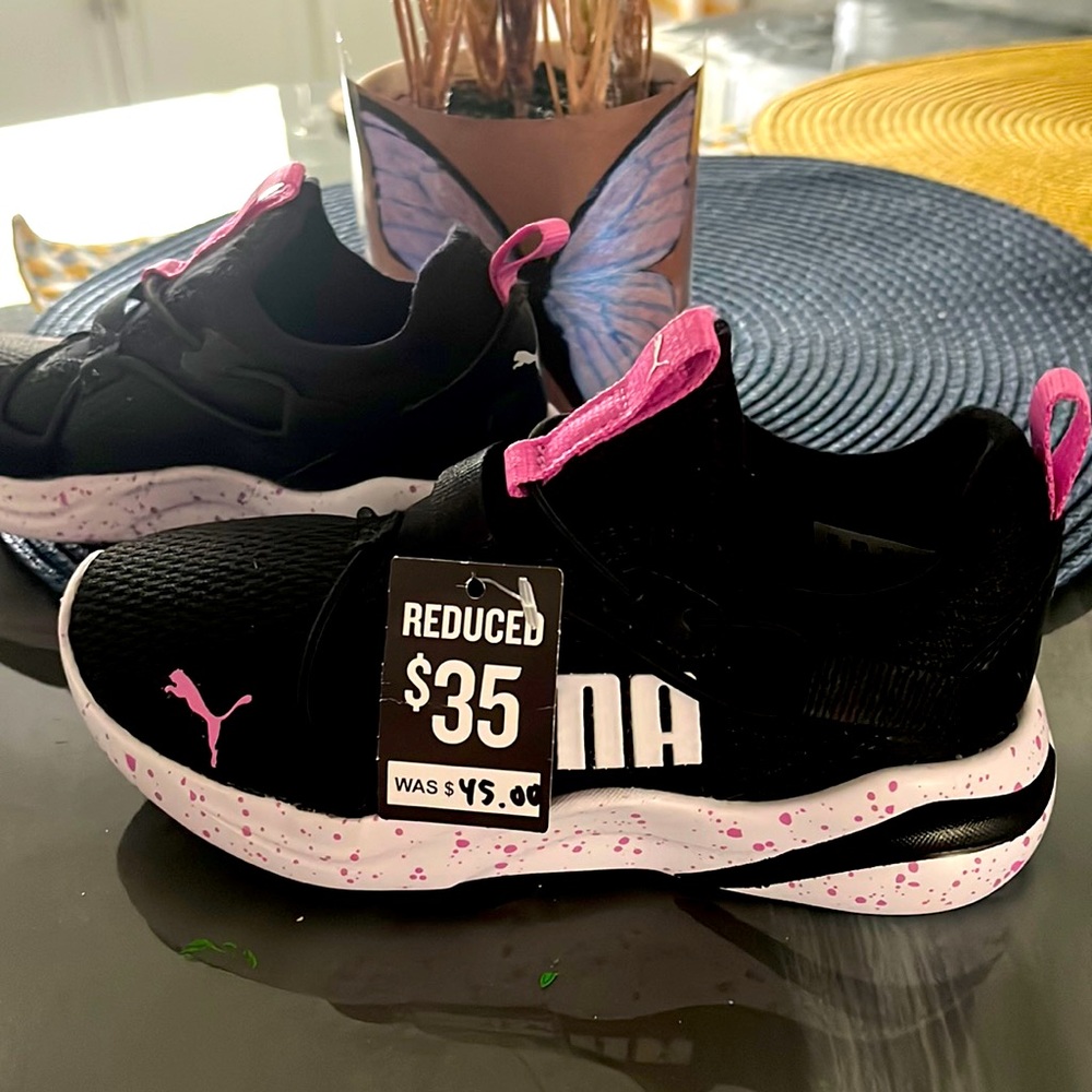 Puma Sneakers 💗